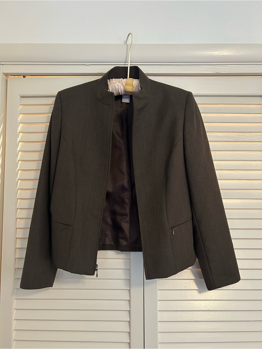 Pendleton Dark Brown Collarless Zip Blazer